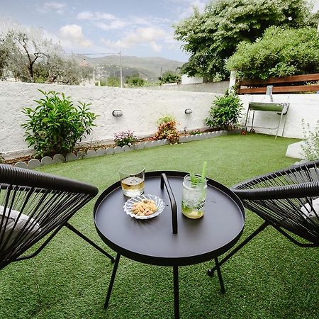 Le Petit Jardin Apartment Volos Bagian luar foto