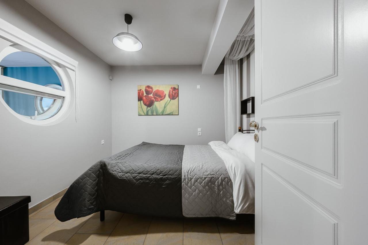 Le Petit Jardin Apartment Volos Bagian luar foto
